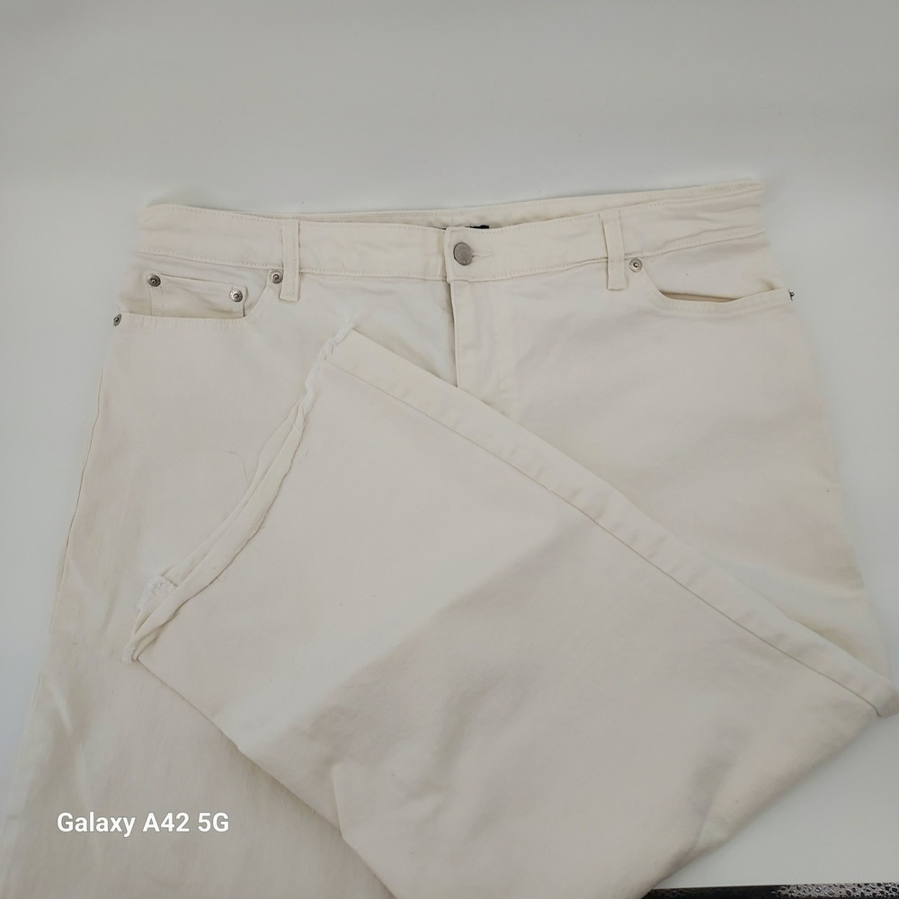 Lauren Ralph Lauren Cream Wide Leg Cropped Jeans 14W Distressed Raw Hem
